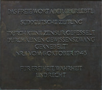 Gedenktafel fÃ¼r die entmachtete Presse - Gedenktafel fÃ¼r die entmachtete Presse (2013)